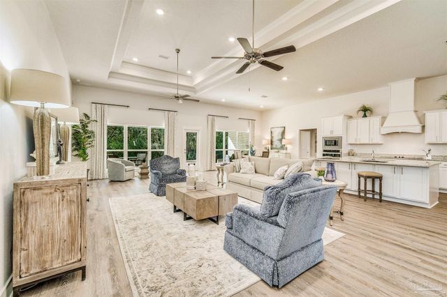 7905 Buffalo Ridge Rd, Pace, FL 32571