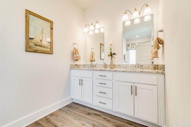 7905 Buffalo Ridge Rd, Pace, FL 32571