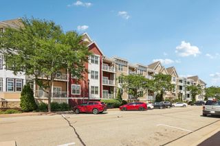 1335 11th AVENUE #112, Grafton, WI 53024