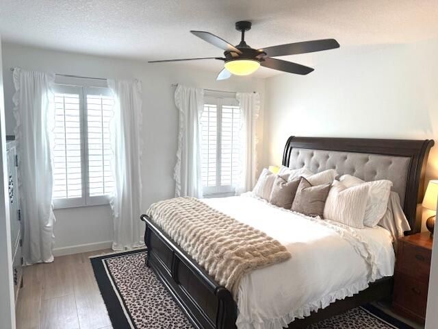 142 Santa Barbara Way, Palm Beach Gardens, FL 33410