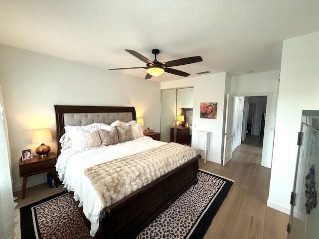 142 Santa Barbara Way, Palm Beach Gardens, FL 33410