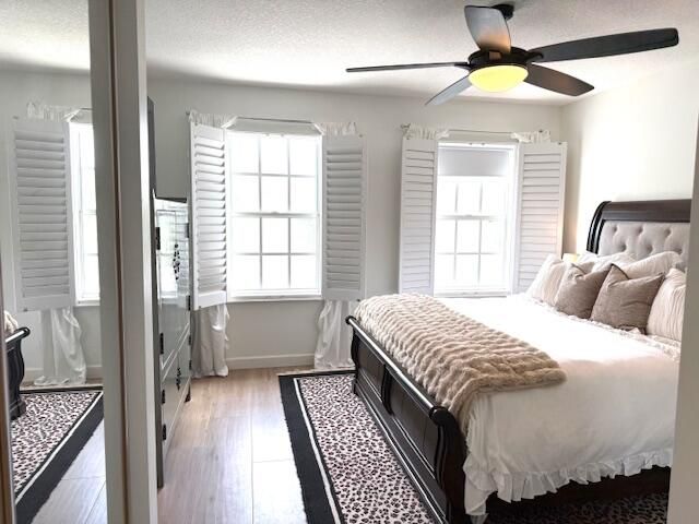 142 Santa Barbara Way, Palm Beach Gardens, FL 33410