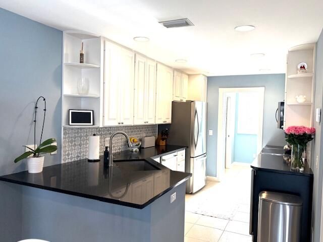 142 Santa Barbara Way, Palm Beach Gardens, FL 33410