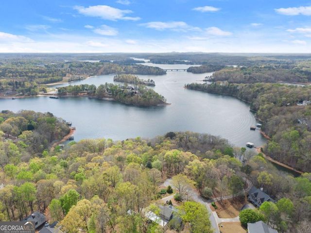 2528 Thompson Ovlk, Gainesville, GA 30506