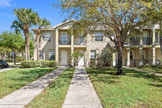 1890 SE Grand Drive, Port St Lucie, FL 34952