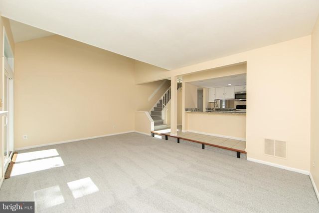 32 APPLEY CT, Cherry Hill, NJ 08002