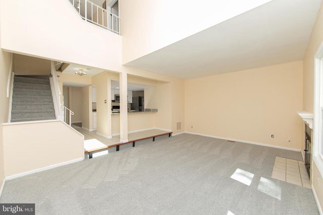 32 APPLEY CT, Cherry Hill, NJ 08002