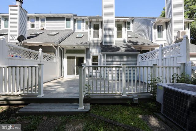 32 APPLEY CT, Cherry Hill, NJ 08002