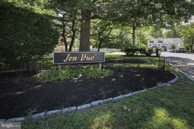 32 APPLEY CT, Cherry Hill, NJ 08002