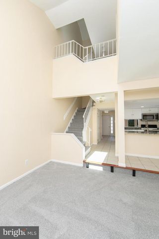32 APPLEY CT, Cherry Hill, NJ 08002