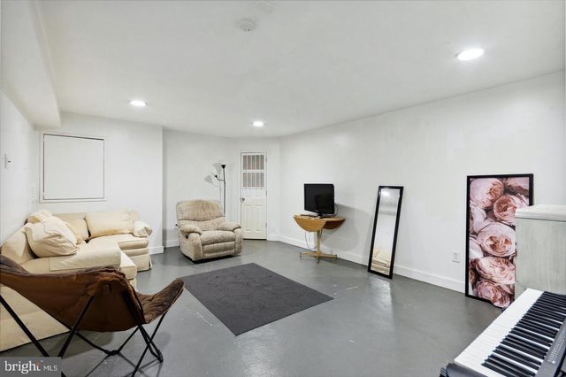 1824 W NORRIS ST, Philadelphia, PA 19121