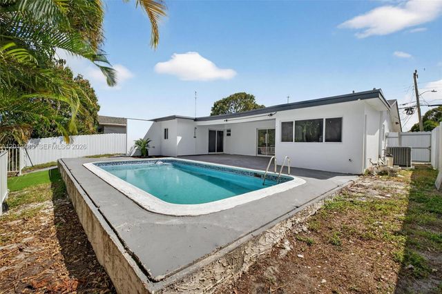 6621 Ficus Drive, Miramar, FL 33023