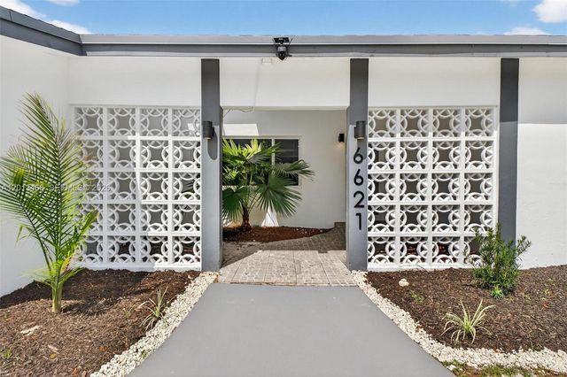 6621 Ficus Drive, Miramar, FL 33023