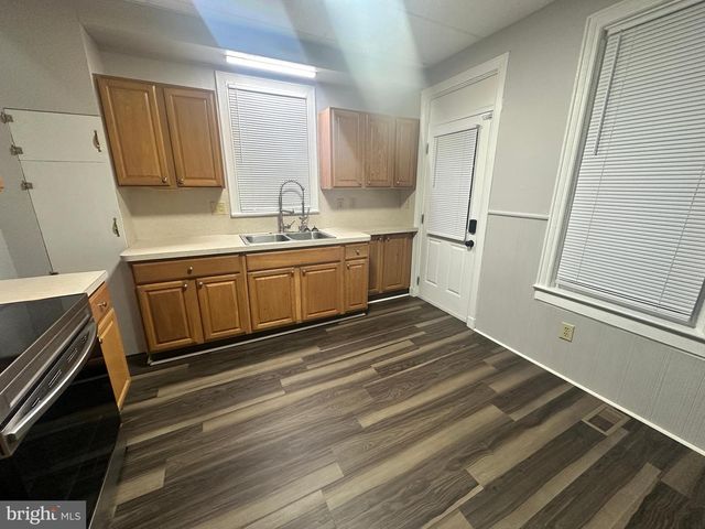 821-823 CONCORD ST, Hagerstown, MD 21740