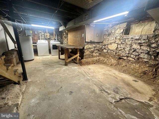 821-823 CONCORD ST, Hagerstown, MD 21740