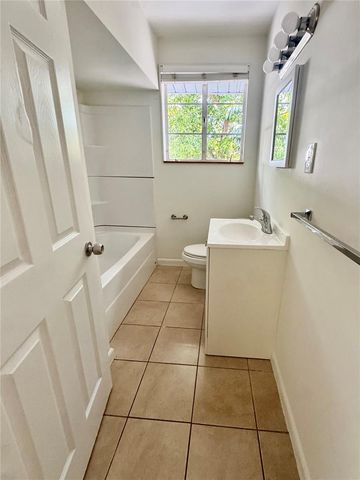 2107 CHIPPAWA PLACE, Sarasota, FL 34234