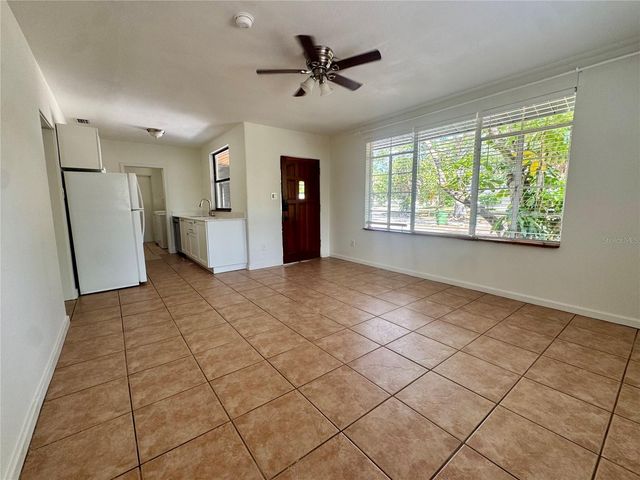 2107 CHIPPAWA PLACE, Sarasota, FL 34234