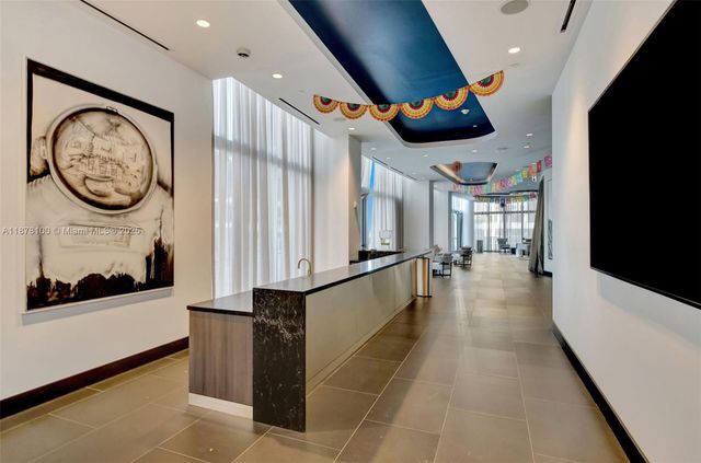 851 NE 1st Ave 2708, Miami, FL 33132