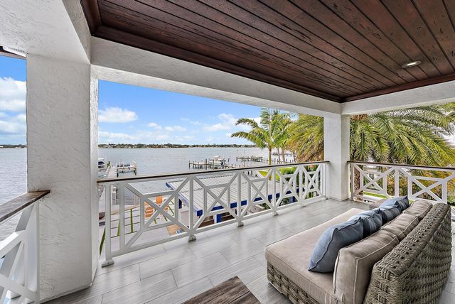 18258 Perigon Way, Jupiter, FL 33458