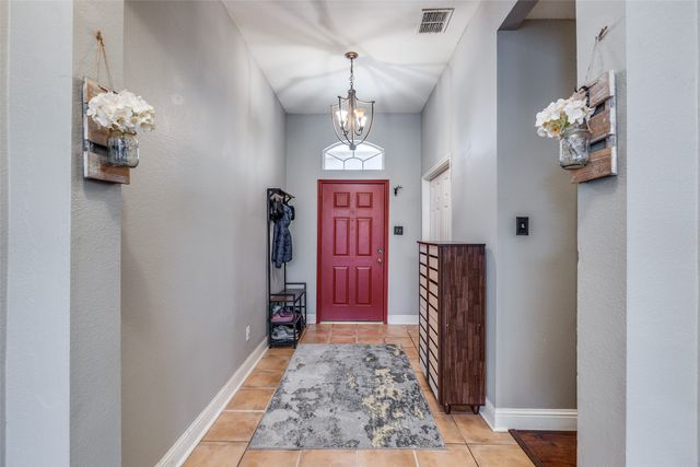 2953 Cheshire Way, Grand Prairie, TX 75052