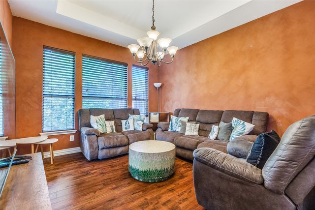 2953 Cheshire Way, Grand Prairie, TX 75052