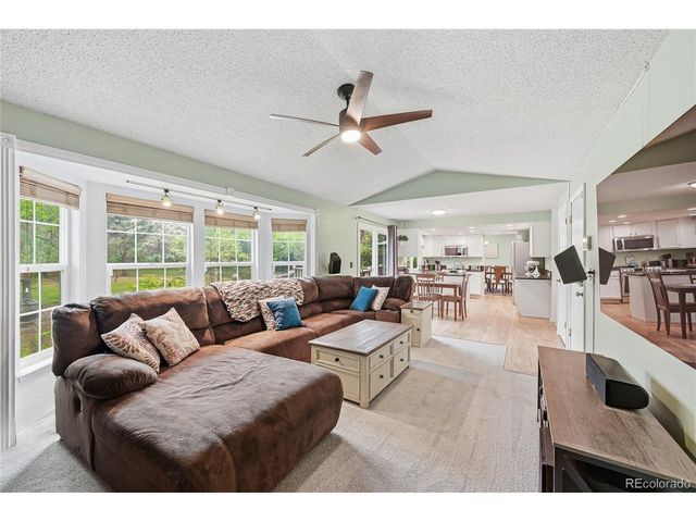 2212 S Yampa Ct, Aurora, CO 80013