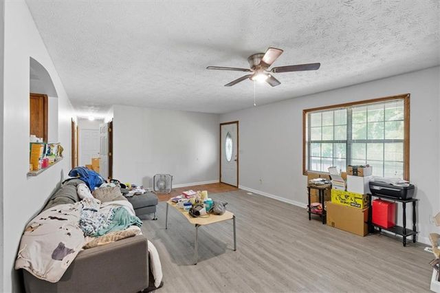 31 Powder Mill Drive, Dallas, GA 30157