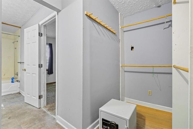 31 Powder Mill Drive, Dallas, GA 30157