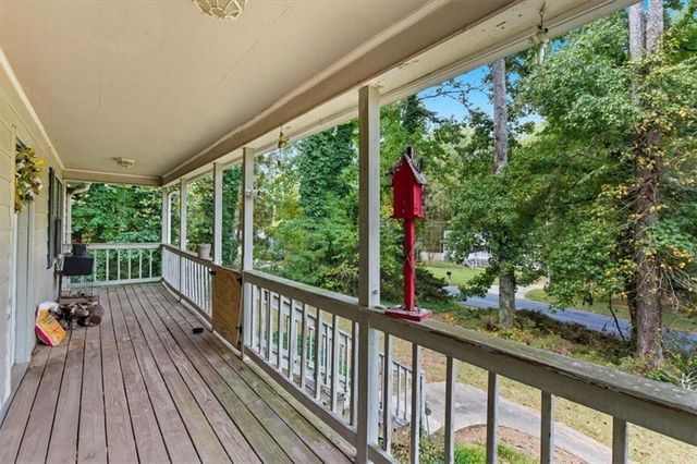 31 Powder Mill Drive, Dallas, GA 30157