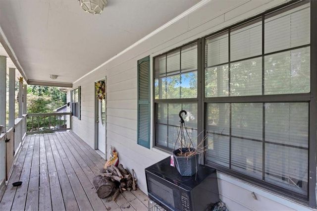 31 Powder Mill Drive, Dallas, GA 30157