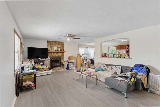 31 Powder Mill Drive, Dallas, GA 30157