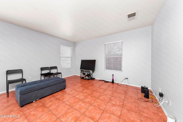 149 Asusena Drive, Palmdale, CA 93550
