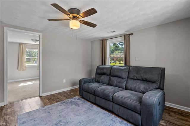 102 Windsor RD, Portsmouth, VA 23701