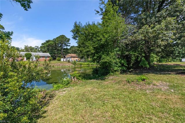 102 Windsor RD, Portsmouth, VA 23701