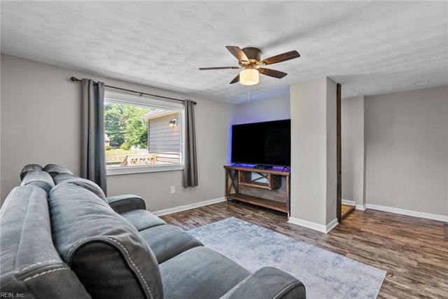 102 Windsor RD, Portsmouth, VA 23701
