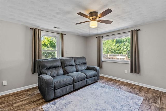 102 Windsor RD, Portsmouth, VA 23701
