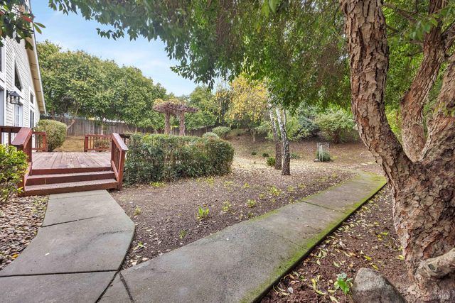 256 Honeydew Dr, Vallejo, CA 94591