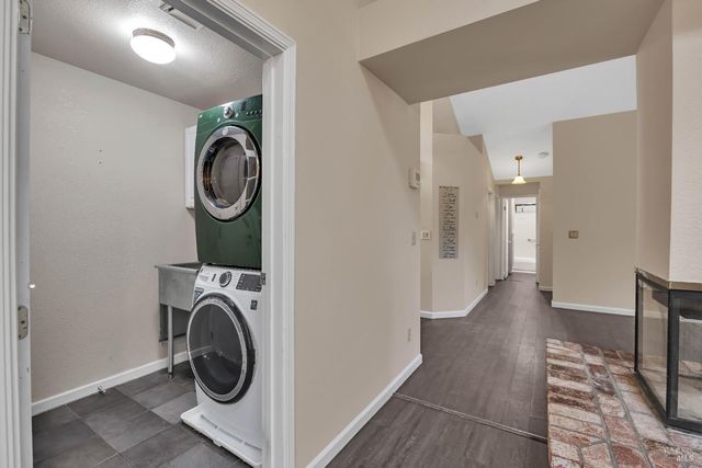 256 Honeydew Dr, Vallejo, CA 94591