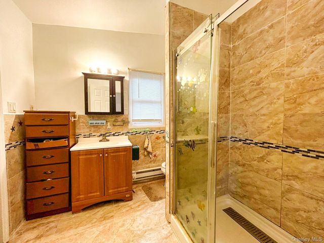 61 Straight Path, Rock Hill, NY 12775