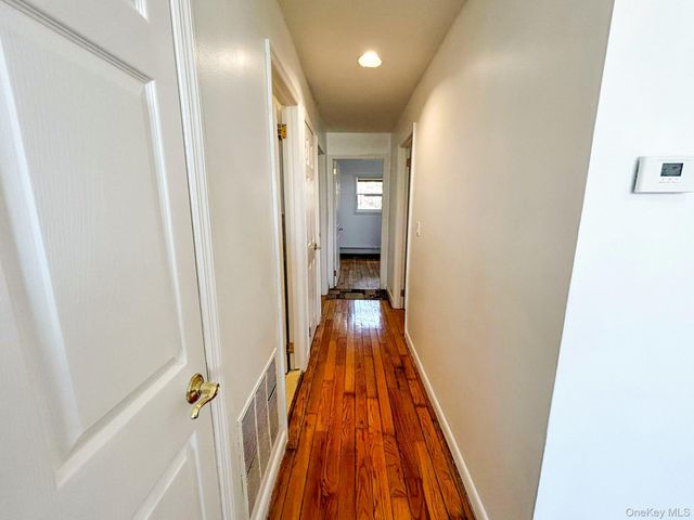 61 Straight Path, Rock Hill, NY 12775