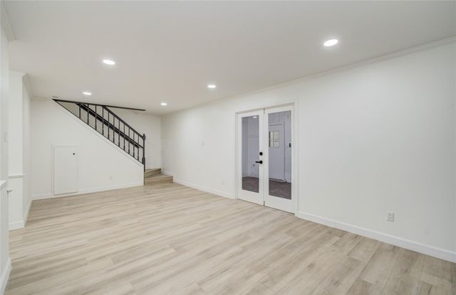 1888 Saxony Lane, Houston, TX 77058