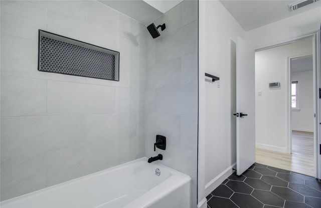 1888 Saxony Lane, Houston, TX 77058