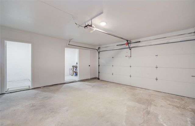 1888 Saxony Lane, Houston, TX 77058