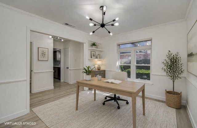 1888 Saxony Lane, Houston, TX 77058