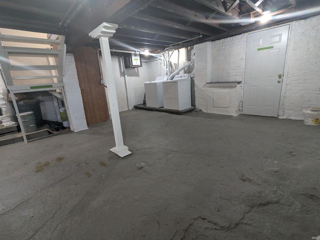 1332 Swinney Avenue, Fort Wayne, IN 46802