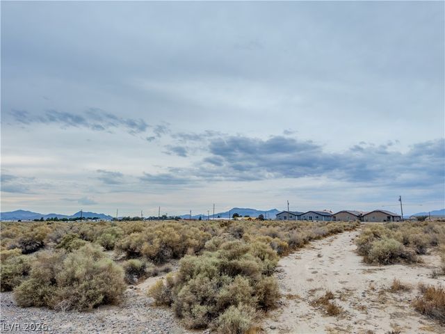 1971 East Deputy Street, Pahrump, NV 89048