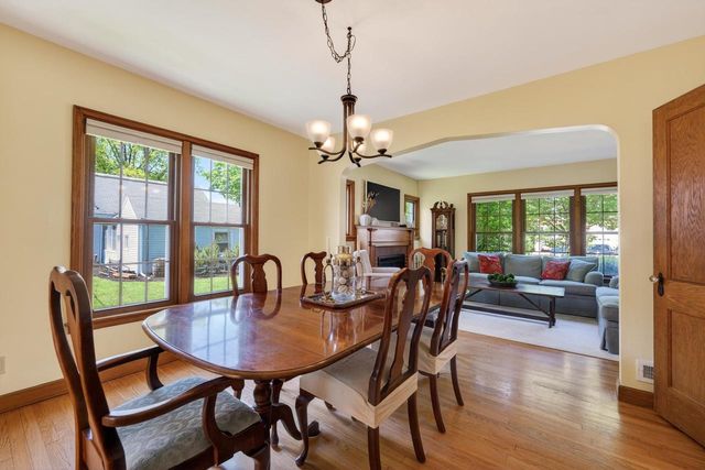 13 Oxford Place, Madison, WI 53704