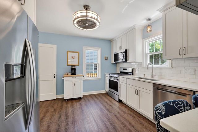 13 Oxford Place, Madison, WI 53704