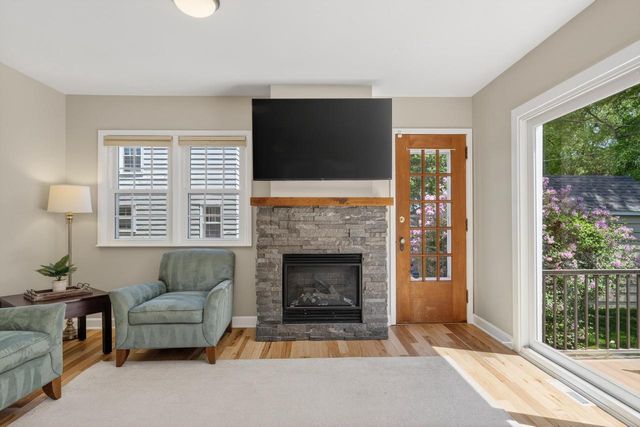 13 Oxford Place, Madison, WI 53704