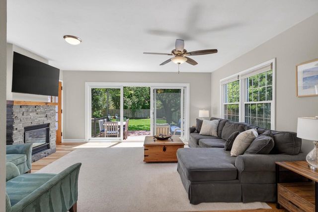 13 Oxford Place, Madison, WI 53704